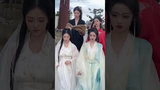 这是仙女来巡山 都太好看了吧 古装小姐姐 汉服之美  #国风  #古风  #妩媚性感 #纯欲风 #美女 #美妆