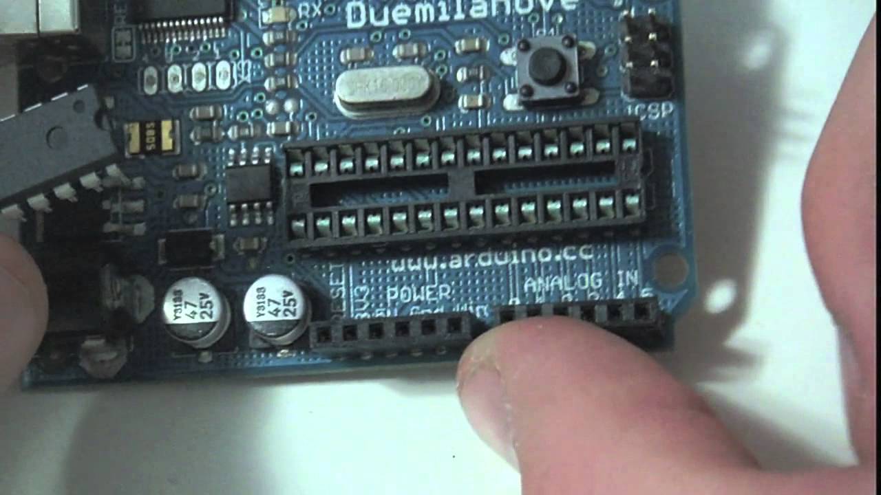 How To Use An Arduino As ISP - YouTube