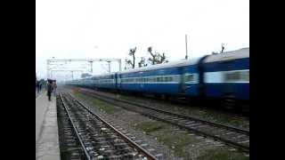 12926 Paschim express crawling through asaoti