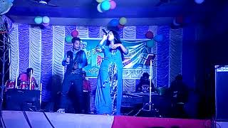 উড়ি উড়ি বাবা singer by মুন \u0026 রিম ঝিম ব্যান্ড বয়েস