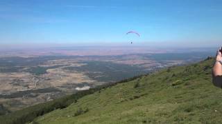 Tandem Paragliding: from Singapore to Madrid!