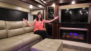 Karen shows us around the Jayco Pinnacle 38FLWS