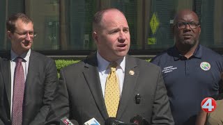 Kennedy introduces DHS Release Transparency Act