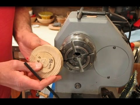 Wood Turning - How to Hold Work Securely in a Chuck Wood Turning - How to Hold Work Securely in a Chuck