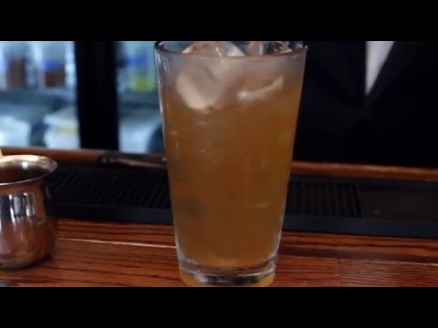 The Healthy Origin Story of Arnold Palmer's Iced Tea Lemonade