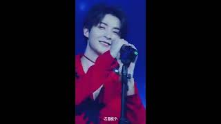 [Fancam] UNINE 管栎 Guanyue 20200112 Being Quiet 静悄悄