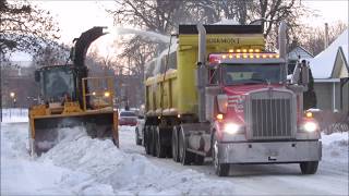 Opération de déneigement à Montréal