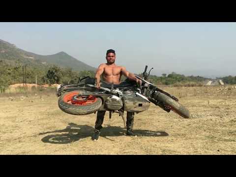 Bodybuilder vs Biker Bodybuilder vs Biker