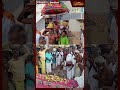 திண்டுக்கல்லில் நடந்த வாழைப்பழ சூறை திருவிழா banana festival dindigul