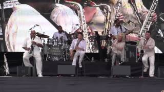 Dave Koz and Friends Summer Horns - Boston 7/14/13 - Take 5 \u0026 25 or 6 to 4 -