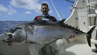 Extreme jigging and slow jigging Rodrigues - Rod Fishing Club - Mauritius - Indian Ocean