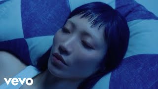 Soo Joo - Kiss Me (Official Music Video)