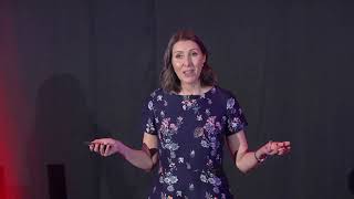 What social media is teaching us about food, life, and health | Niki Bezzant | TEDxUOA