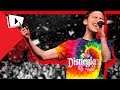 Jon Cozart performs 