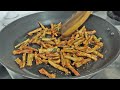 sukka bombil fry kokani recipe spicy crispy dry bombay duck fry मसालेदार सुके बोम्बिल फ्राई