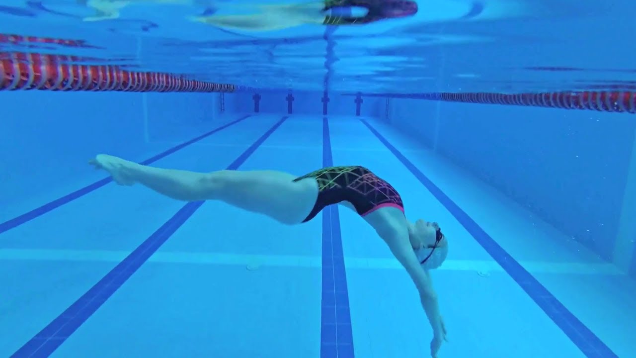 Underwater Diving Girl - Synchronized Swimming | Underwater Girls ...