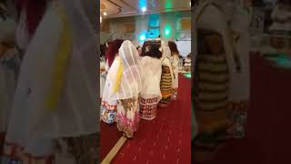 Beautiful ቆንጆ ኢትዮጵያ \u0026 ኤርትራ ሴቶች Ethiopian Habesha Ladies Dance  Music Mix Eritrea ሀበሻ Tigregna