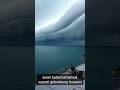 awan gelap di laut pertanda badai besar #shorts