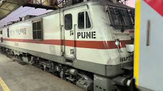 Mega Offlink. PUNE WAP7 with 15559 Darbhanga-Ahmedabad Antyodaya Express arriving at ADI Jtn.