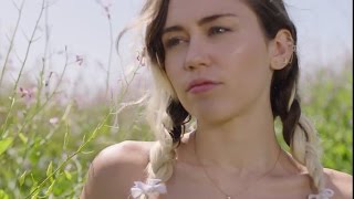 Miley Cyrus RETURNS With "Malibu" Song & Music Video