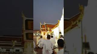 Buddhist Monks Chanting on Buddha Day  |  ฝรั่งร่วมฟังสวดมนต์วันพระ🙏🙏🙏