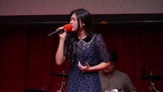 သခင်ပဲလိုတယ် By Martha Htoo Wah