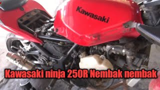 Kawasaki ninja 250 suka nembak nembak dan bunyi di bagian rantai keteng ( Sans motor)