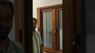 உள்ளிழுக்கும் கொசு வலையுடன் திறக்கக்கூடிய UPVC சாளரம் | Openable UPVC window with retractable mesh