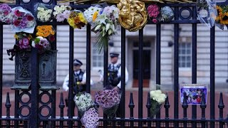 El fallecimiento de la reina Isabel II deja huella en la vida de los británicos