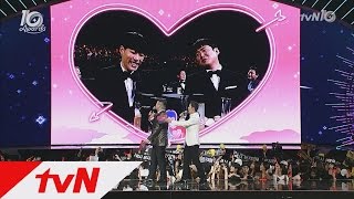 tvNfestival\u0026awards [tvN10어워즈] 꿀잼 tvN 시상식! 카메라에 잡히면 무조건 키스! 161009 EP.2