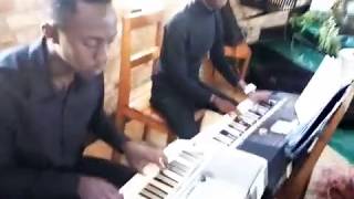 Akira Igitambo Par Mathieu NGIRUMPATSE (Chorale Le Bon Berger)