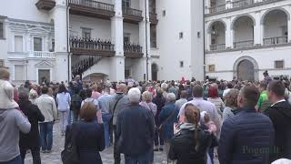 Lietuvos valstybės himno giedojimas su berniukų ir jaunuolių choru „Ąžuoliukas“