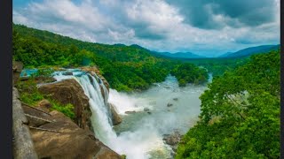 വാൽ പാറ  ആതിര പള്ളി