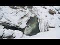 カナダの自然の冬の美しさ 雪に覆われた風景、湖、滝 パート＃4