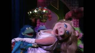 Muppet Songs: Miss Piggy - What Now My Love?