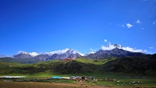 不必舍近求远去新疆、西藏，蓝天白云，雪山草原，多彩丹霞，那里有的这里都有【摩旅中国西部】川藏疆陕甘青 |  嘉峪关—肃南—祁连 | 4K HDR