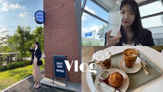 [Vlog] 세번째 브이로그 | 먹로그(갈릭버터파스타, 닭가슴살고구마볼, 차돌박이숙주볶음 근데 이제 술을 곁들인.. , 엽떡) | 카페알바