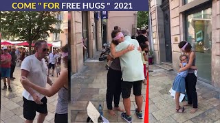 Woman gives Free Hugs to Strangers in Sothern France