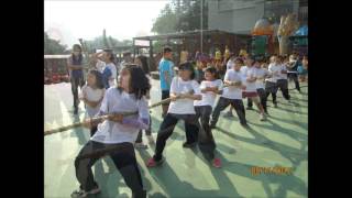 台中東大附小三年孝班2012-11-9拔河比賽.wmv