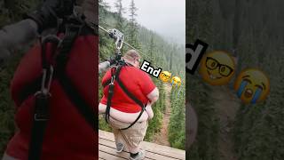 Zipline said 'NOPE' mid-air 😳