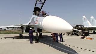 【ロシア軍】クリミア半島上空で演習を行うSu-30SM