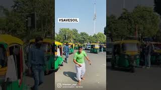 Delhi dancing on Save Soil Song 🎶🌱 #delhi #delhinews #savesoil #consciousplanet #sadhguru