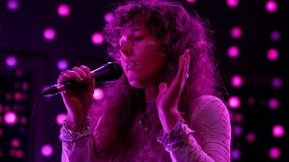 Purity Ring - many lives (Live on KEXP)