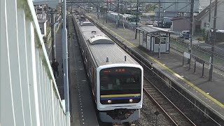 成田線 209系 普通列車 香取駅発車(駅構内跨線橋より撮影)