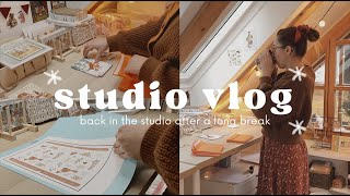 ✸ STUDIO VLOG 16 ✸ | getting back to my small art business after a long break | packing Patreon mail