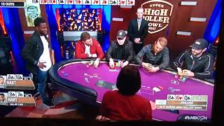 Kevin Hart Goes All-In/in a poker tournament