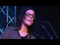 nvcs and black fret present sera cahoone