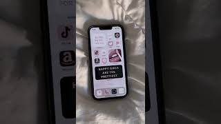 Trendy app icons pink glitter, black + creamy ios 16