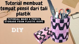 tutorial on making a beautiful and very easy pencil case