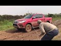 toyota hilux srv 4x4 en el barro belen de escobar